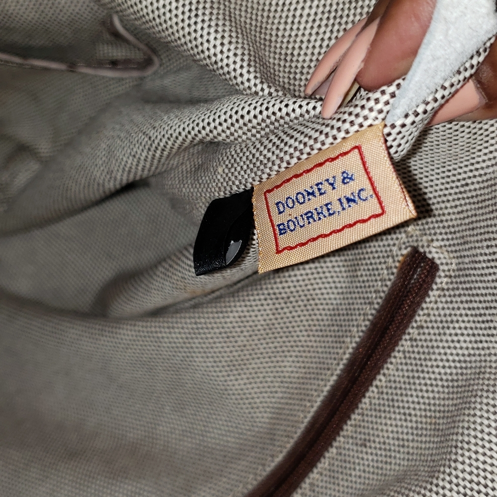 Authentic Dooney&Bourke(SOLD) - Picture 7 of 15